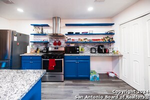 Building Photo - 622 Blue Ridge Dr