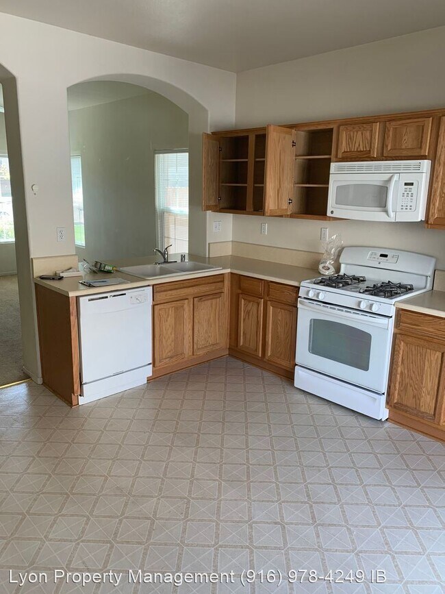 Foto del edificio - 3 br, 3 bath House - 121 Ashwick Loop