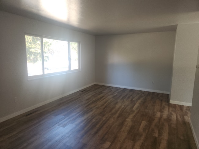 Building Photo - 4045 Hopeful Dr