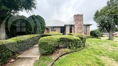 Building Photo - 4211 Spurwood Dr