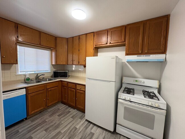 Building Photo - 3730 Ivy St