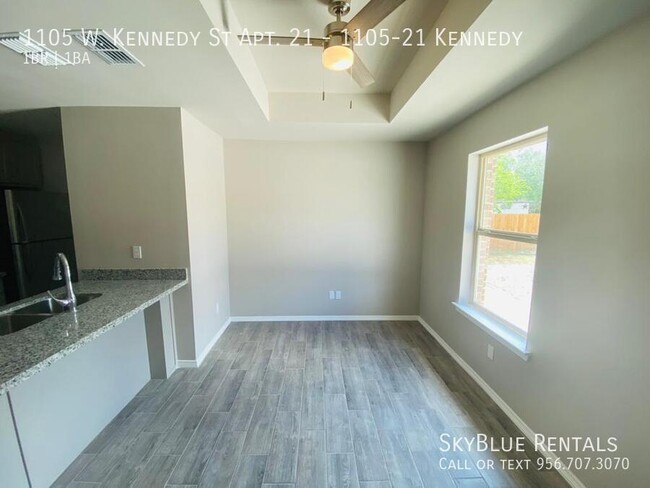 Foto del edificio - 1105 W Kennedy St