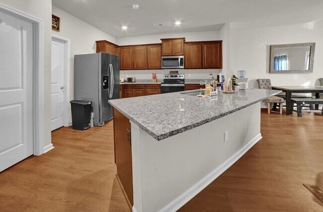 Foto del edificio - Coming Soon For Rent in Springville!