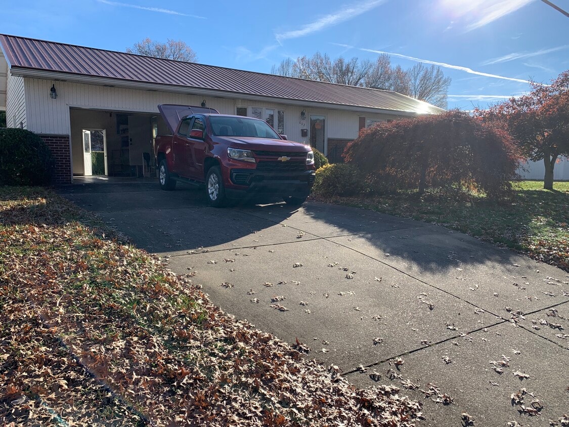 Foto principal - 602 S Ritchie Ave