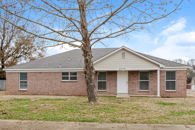 Building Photo - 4339 Waverly Farms Rd