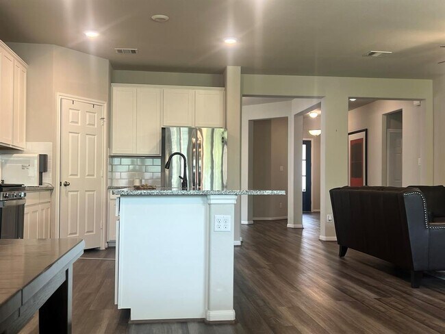 Foto del edificio - 31327 Vly Briar Wy