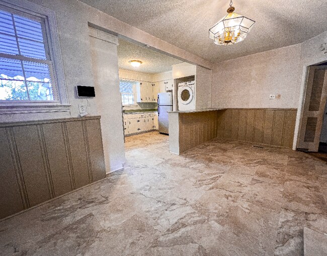 Foto del edificio - 715 E 58th St