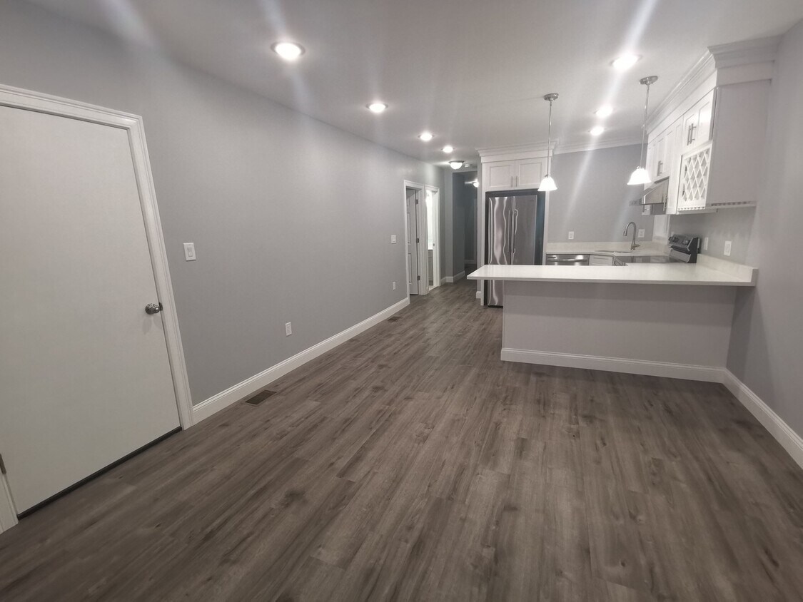 Foto principal - 344 Cherry St