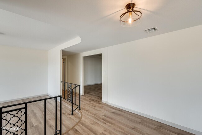 Building Photo - 4402 W El Camino Dr