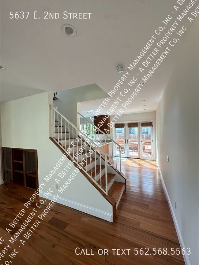 Foto del edificio - 5637 2nd St