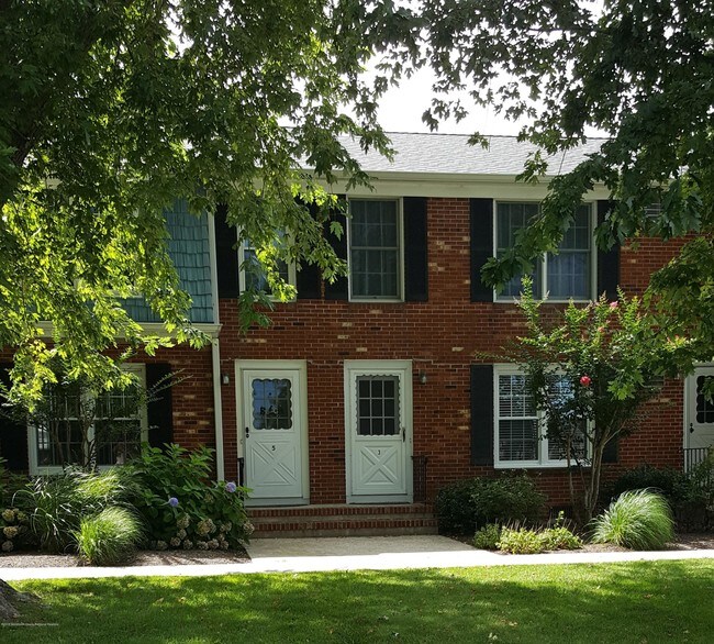 Building Photo - 330 NJ-35