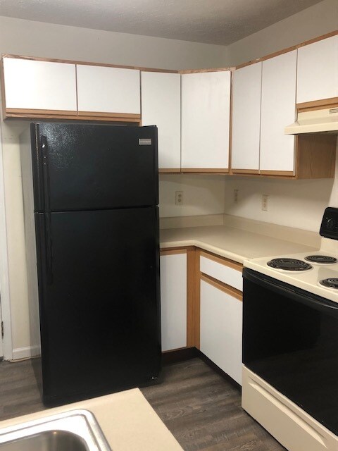 Foto del edificio - 3124 Brunswick Ct S