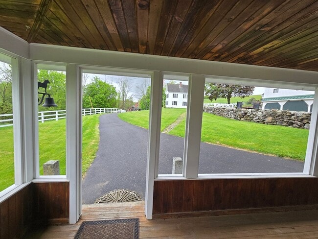 Building Photo - 25 Rockbottom Rd