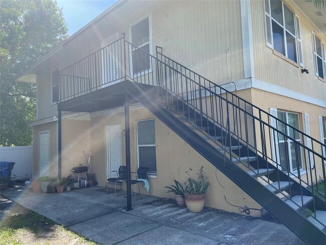 Foto del edificio - 8425 Camden St