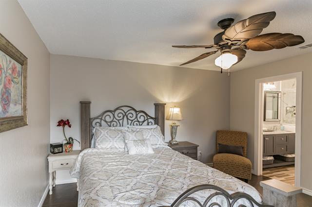 Foto del edificio - 10203 Ridge Oak St
