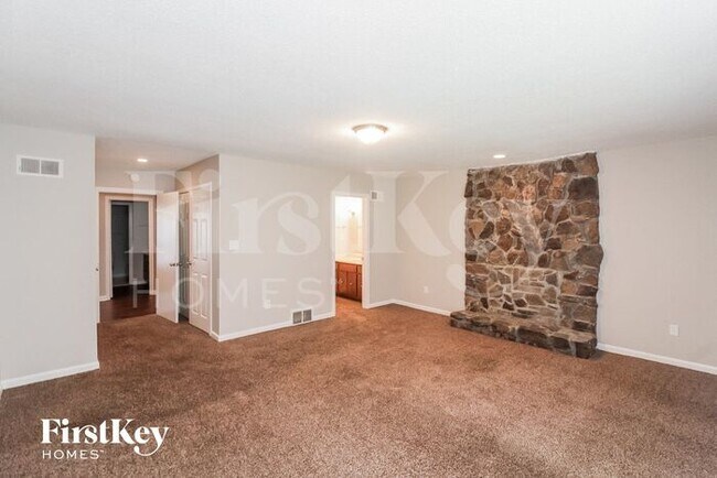 Foto del edificio - 2993 Ridgeway Rd