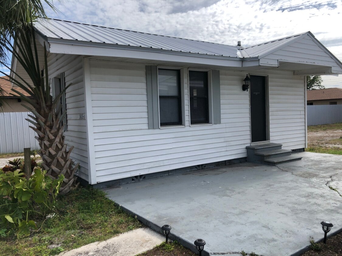 Foto principal - 1615 Goodyear Ave