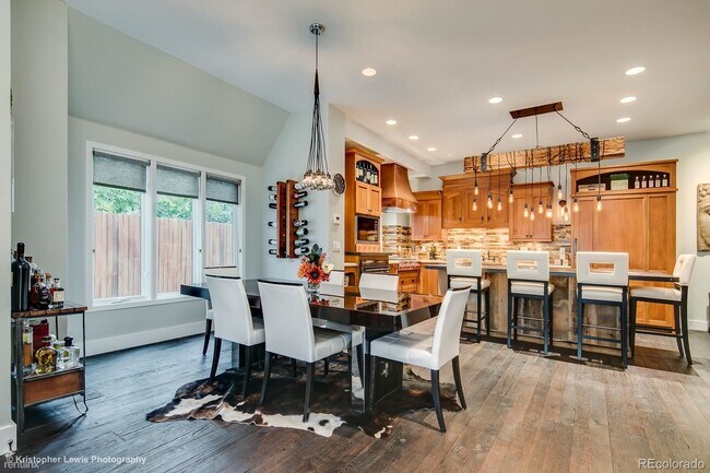 Foto del edificio - 3 br, 4 bath House - 245 Jackson Street
