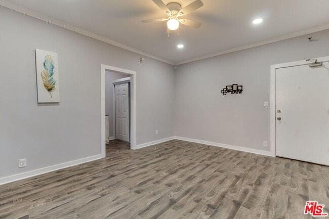 Foto del edificio - 730 S Catalina St