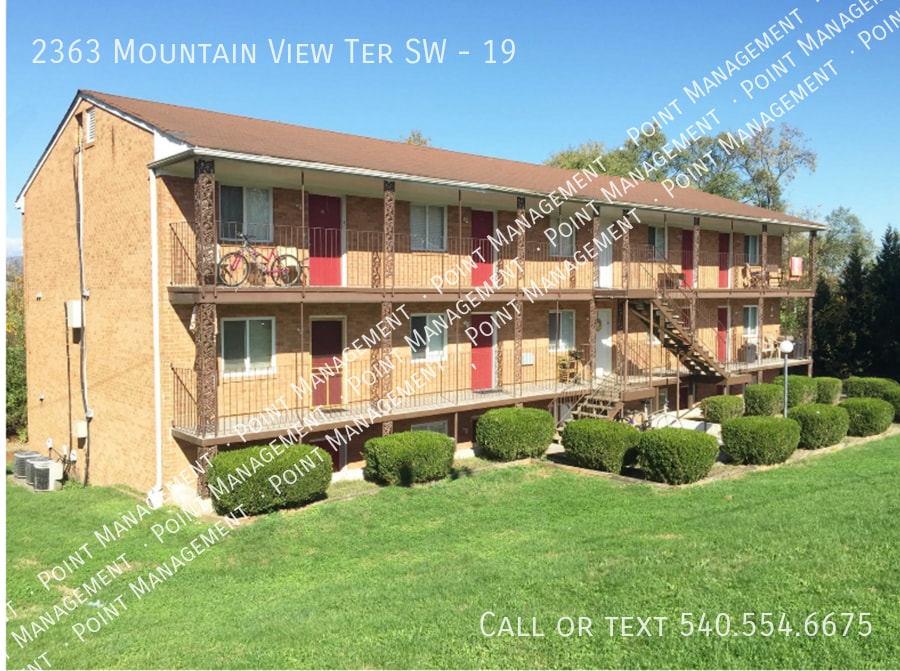 Photo - 2363 Mountain View Ter SW-19