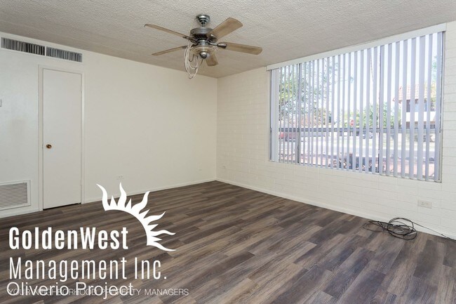 Building Photo - 2041 W Berridge Ln