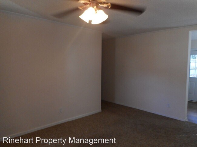 Foto del edificio - 3 br, 1 bath House - 1134 McDow Drive