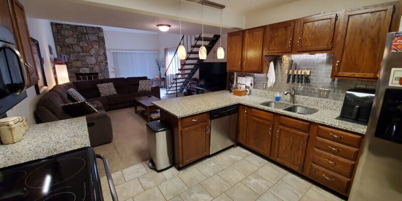 Primary Photo - Juniper Lane 219