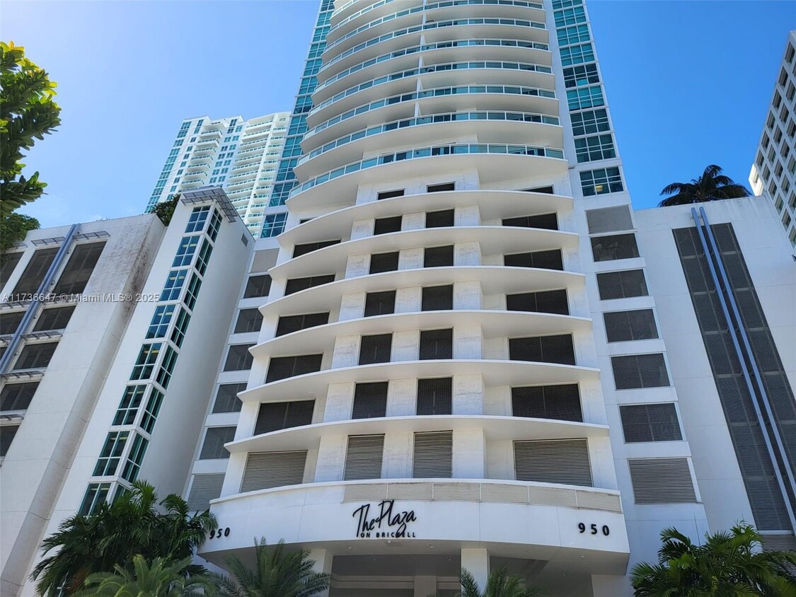 Foto principal - 950 Brickell Bay Dr