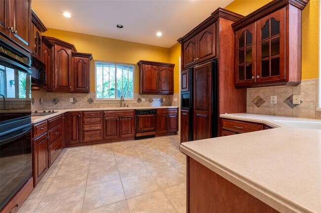 Foto del edificio - 10430 Birch Tree Ln