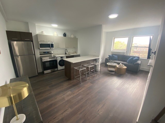Foto principal - 1555 W Hollywood Ave