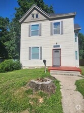 Building Photo - 809 Central Ave