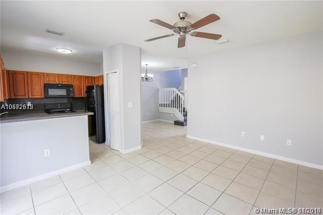 Foto del edificio - 2739 SE 15th Pl