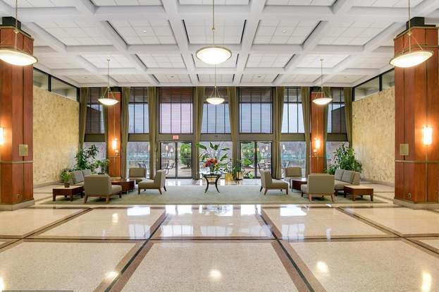 Foto del edificio - 5501 Seminary Rd