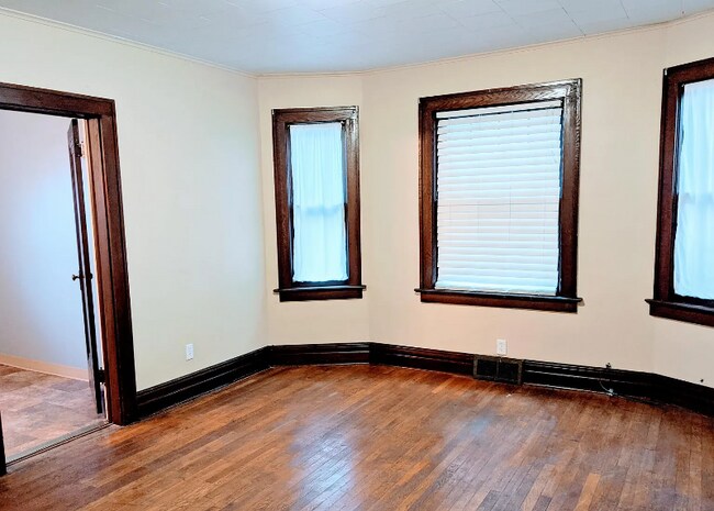Foto del edificio - 2208 Highland Ave