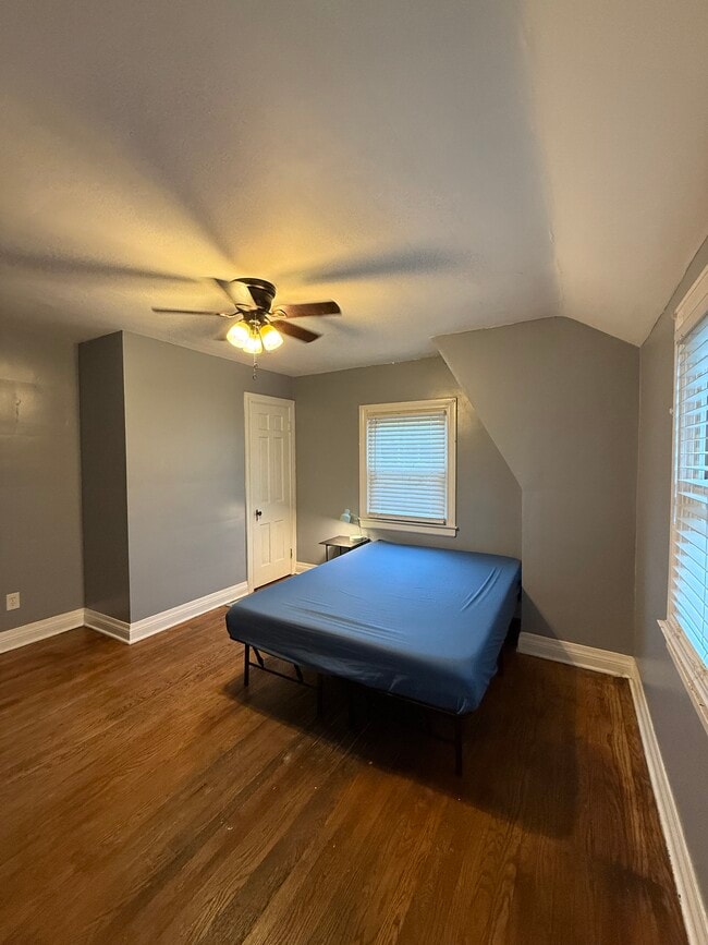 Foto del edificio - 1826 Cypress St