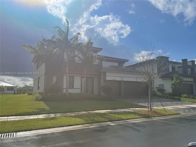 Building Photo - 10750 Shore St