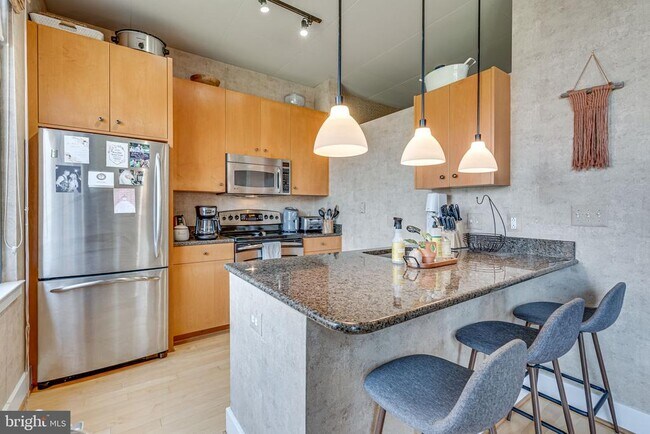 Foto del edificio - 520 John Carlyle St