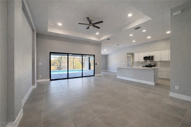 Foto del edificio - 3545 NW 41st Ave