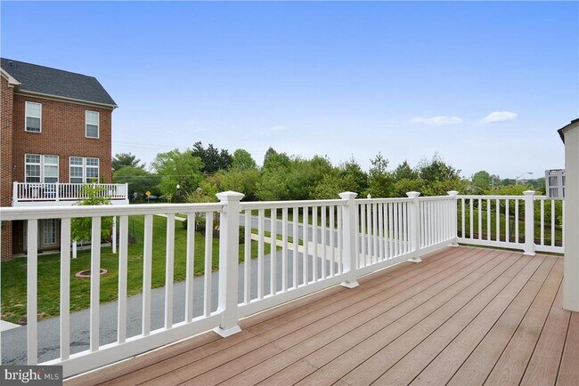 Foto del edificio - 109 Norwich Ln