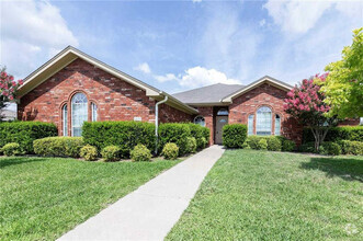 Building Photo - 2605 Wisteria Ln