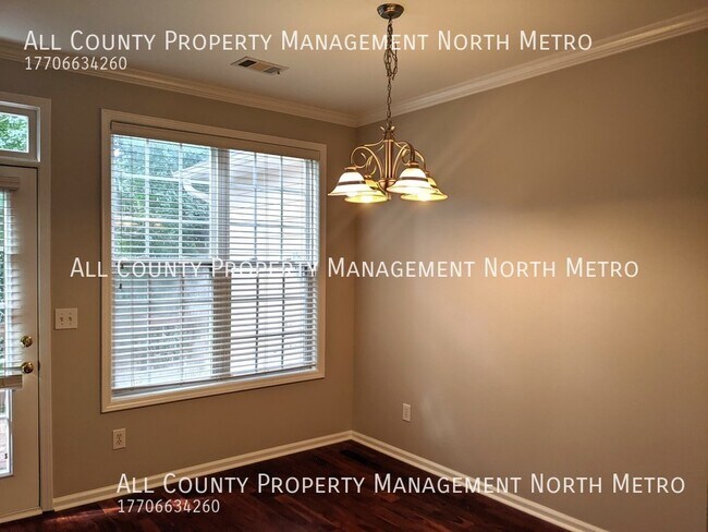 Building Photo - Sought after Heritage at Roswell Subdivision