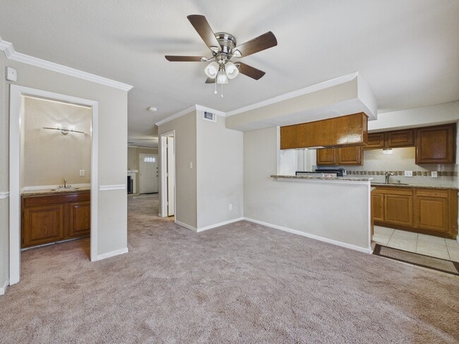 Building Photo - 14211 Briarsage Ct