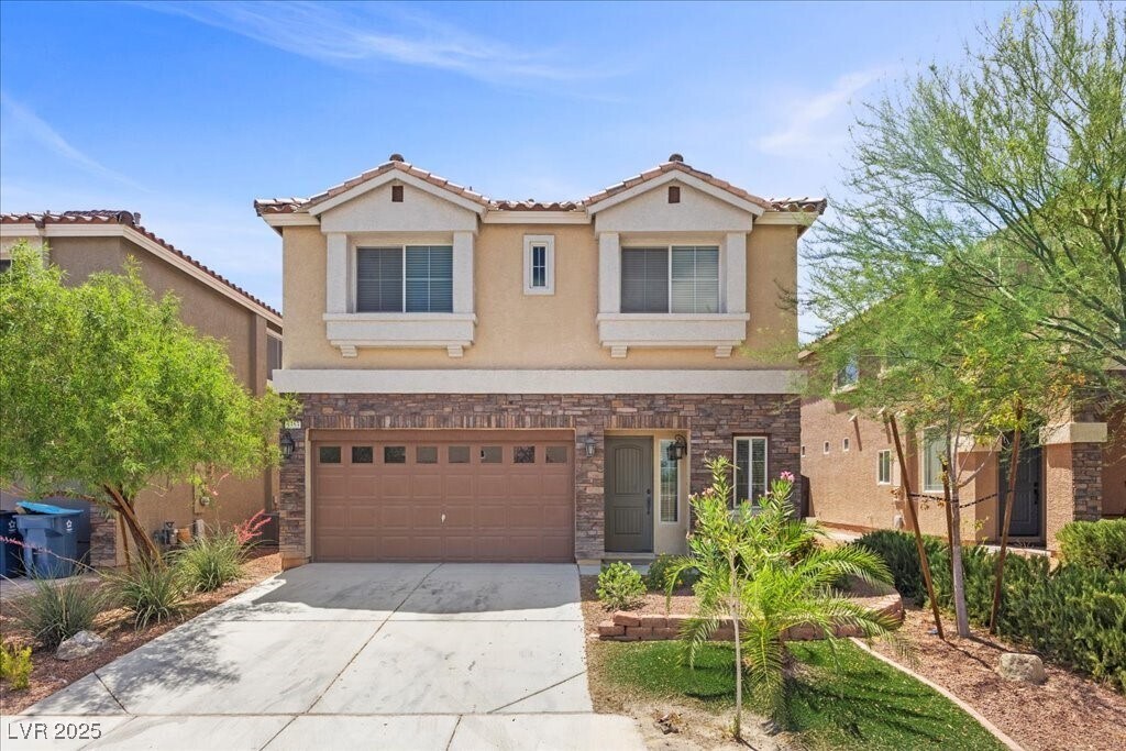 Foto principal - 9353 Grand Reve St