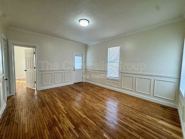 Foto del edificio - 416 Adams St