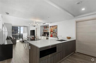 Building Photo - 801 S Miami Ave