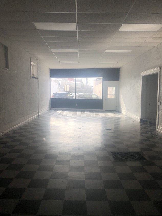 Foto principal - 2523 Peach St