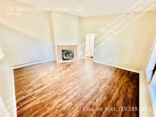 Photo - 430 S Depew St Apartment