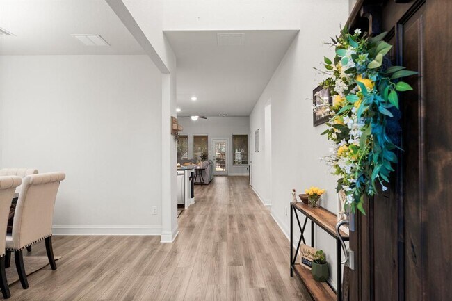 Foto del edificio - 23625 Alder Branch Ln