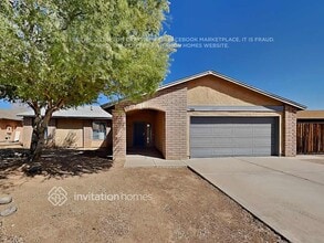 Building Photo - 4437 N 102nd Way