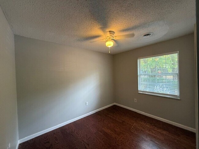Foto del edificio - 5003 Trace Manor Ln